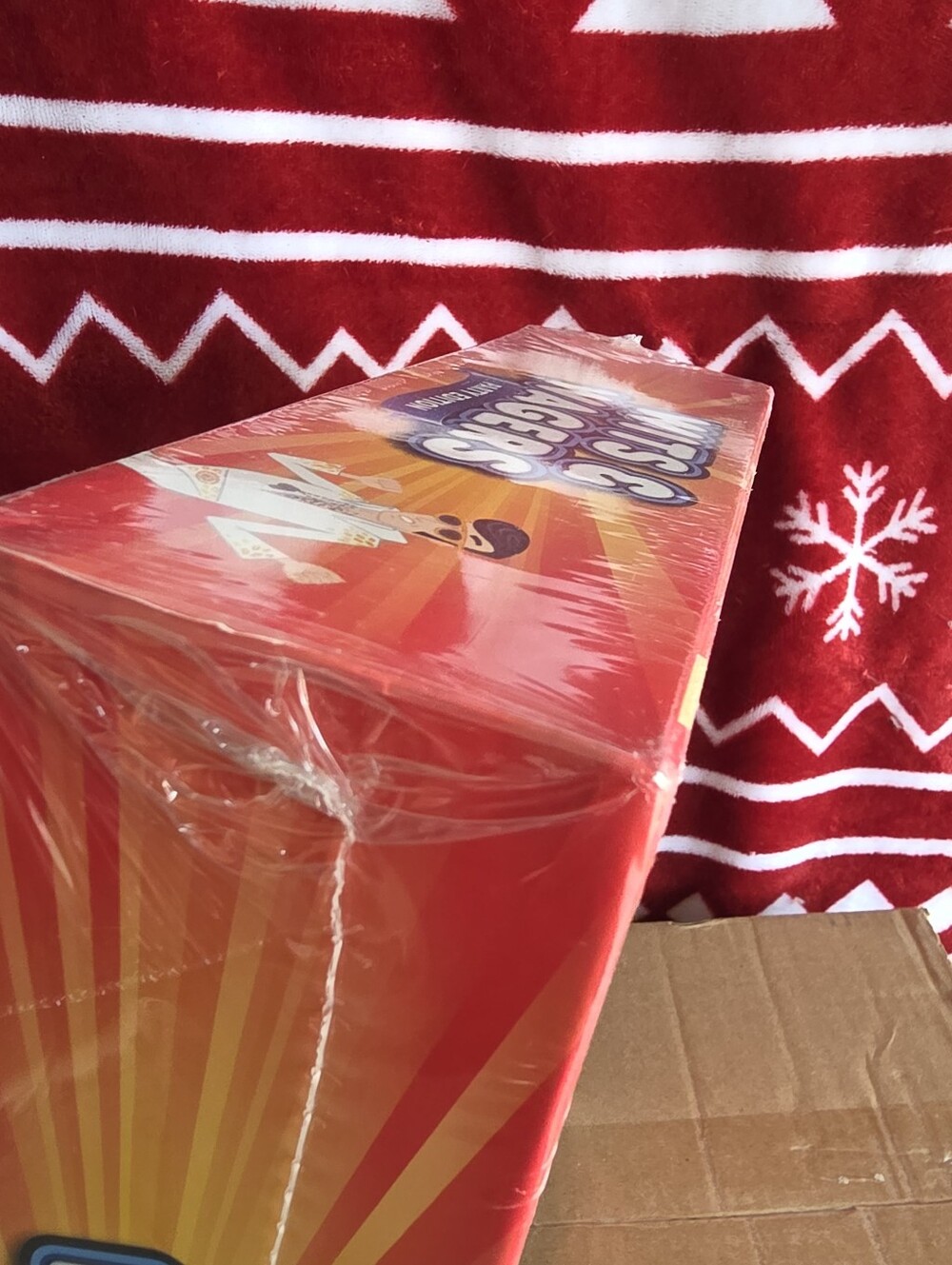 New- 2015 Wits & Wagers Party Edition- Ages 8+ Most Award Winning Party Game - Picture 2 of 3